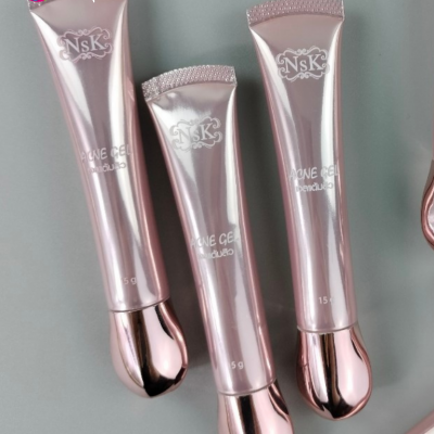 งานสกรีน : สกรีนหลอดเจลแต้มสิว 15g