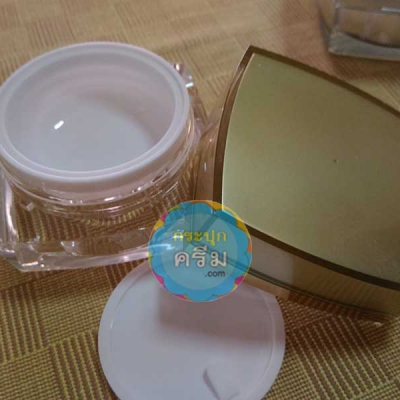 กระปุกครีมอะคริลิค : กระปุก ชาแนล (Chanel) คาดขอบ
