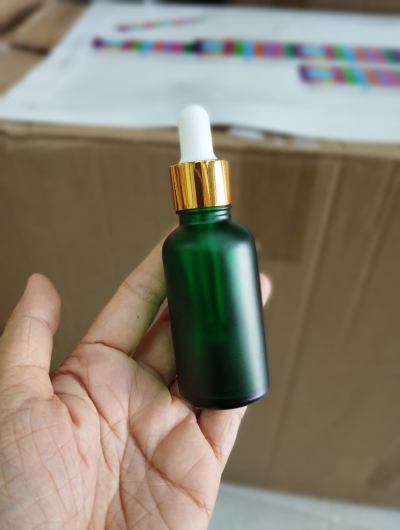 ขวดแก้วใส่เซรั่ม 30ml สีเขียวด้าน