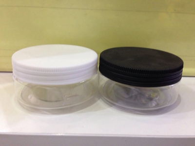 กระปุกพลาติกใส ฝาหยัก ขาว ดำ 100g